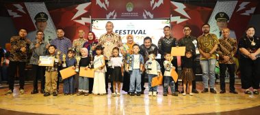 BUPATI KETAPANG TUTUP FESTIVAL UMKM DAN KREATIVITAS PEMUDA 2026