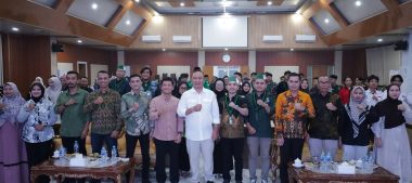 Buka KONFERCAB XVI dan MUSKOHCAB X HMI Ketapang, Bupati Dorong Mahasiswa Jadi Agen Perubahan dan Peduli Karhutla