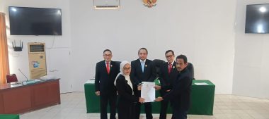 MAJELIS KOMISI INFORMASI KALBAR TOLAK DALIL PENOLAKAN PEMKAB KETAPANG — DOKUMEN HIBAH 2021–2025 WAJIB DIBUKA UNTUK PUBLIK
